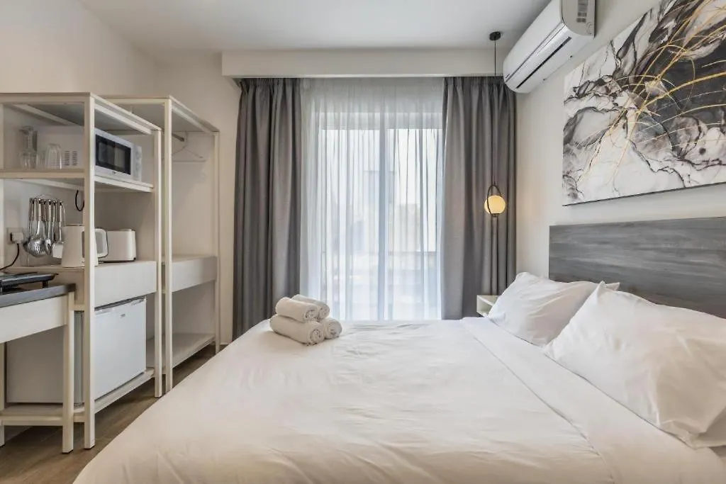 Studio 41 At The Vibrant Olo Living Guesthouse St. Julian's